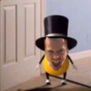 Meet your Posher, Selina